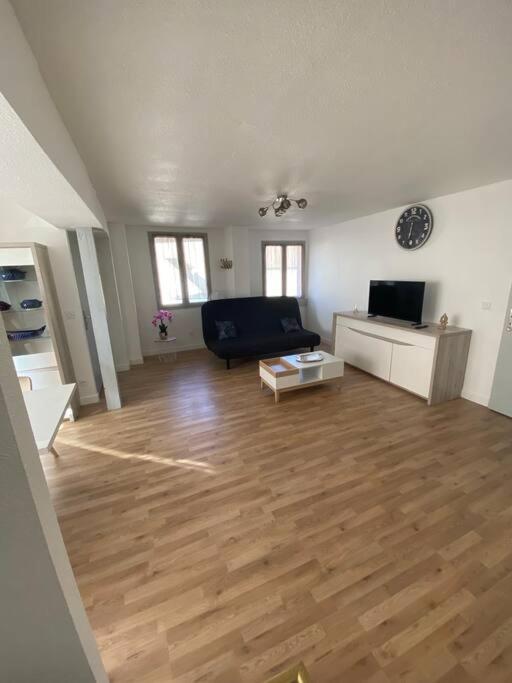 Appartement T2 Centre Ville Ντολ Εξωτερικό φωτογραφία